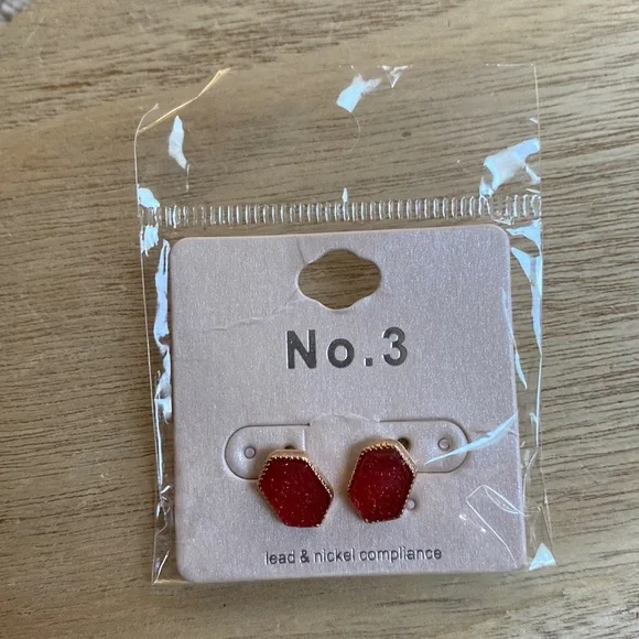 🎉HP🎉 No. 3 Stud Sparkle Druzy Earrings 💗 Red & Gold - Picture 7 of 9